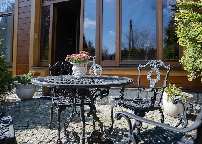 Rentplanet - Szosa Czeska Apartment *